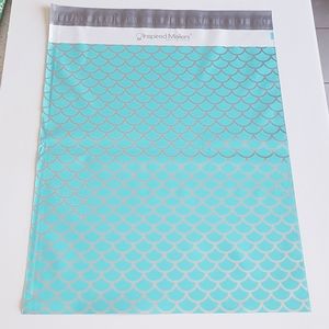 25 Blue Loops Poly Mailers 14.5"x19"